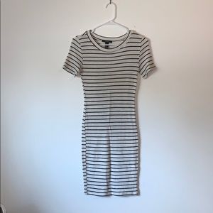 FOREVER 21 Body Con Striped Dress